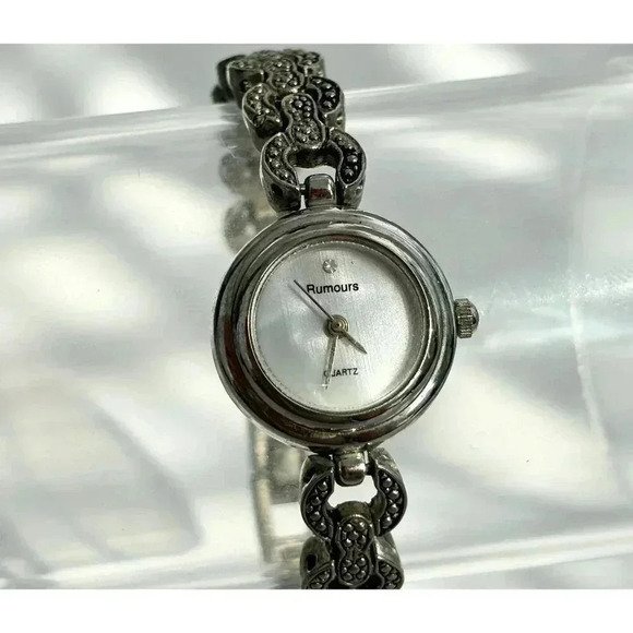 Vintage Silver Toned Rumours Art Deco Iridescent Quartz Wristwatch - WORKS - Picture 1 of 9